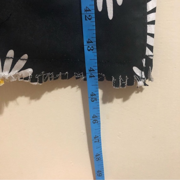 Daisy Print Fringe Bell Bottom Jeans - Picture 8 of 12